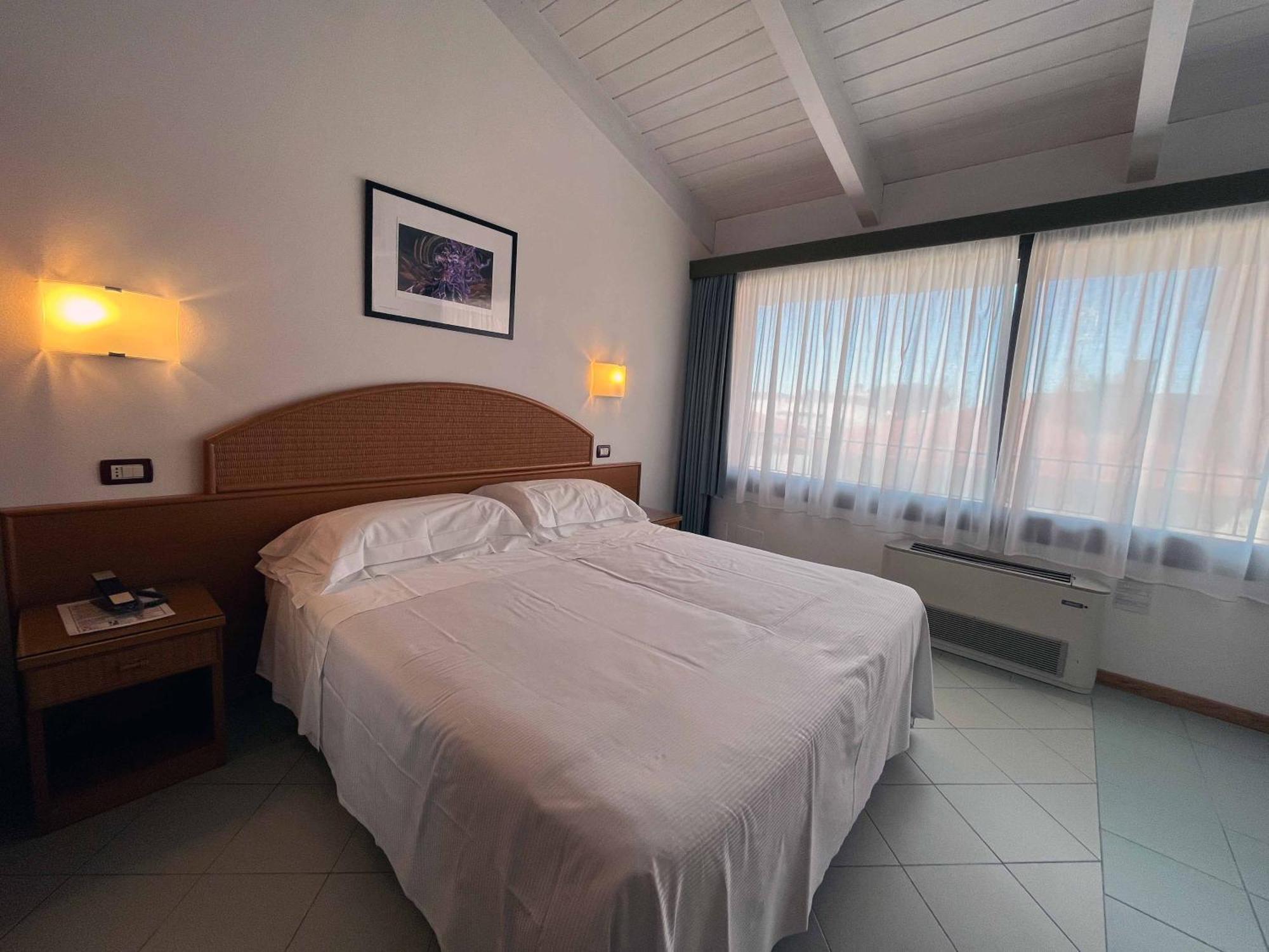 Hotel Regina 포르데데이마르미 외부 사진